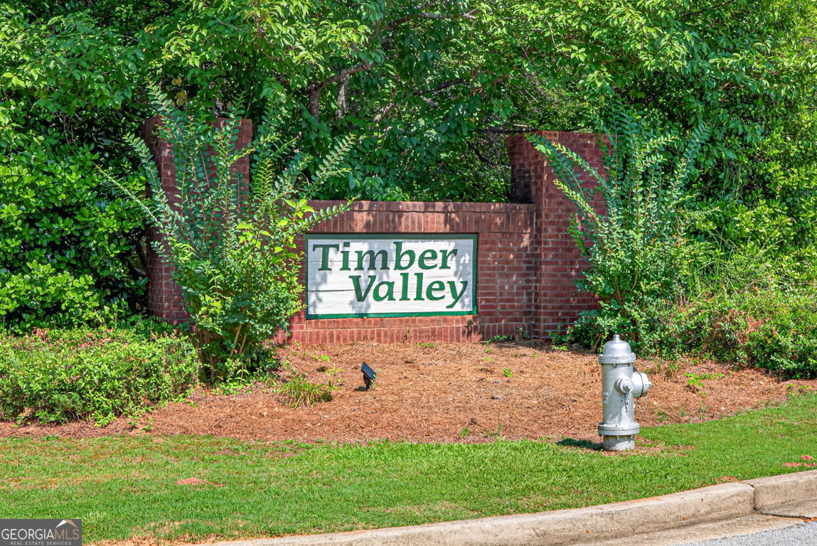 1561 Timber Heights Drive