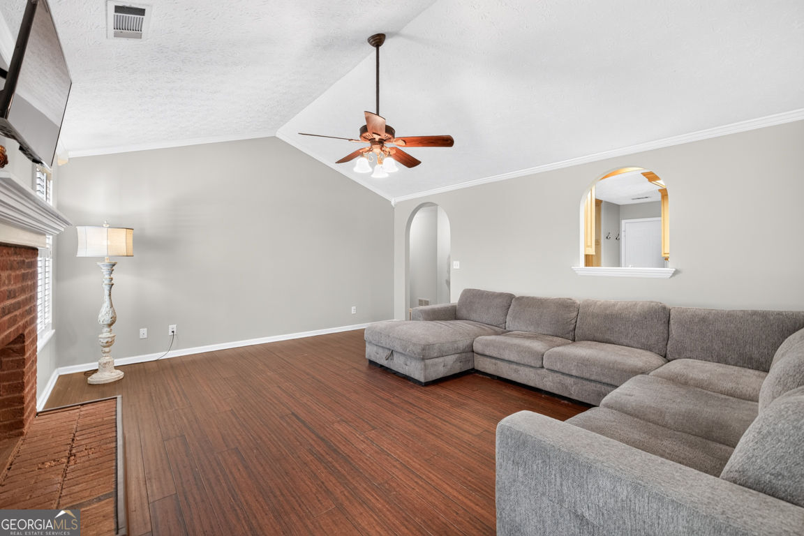 1561 Timber Heights Drive