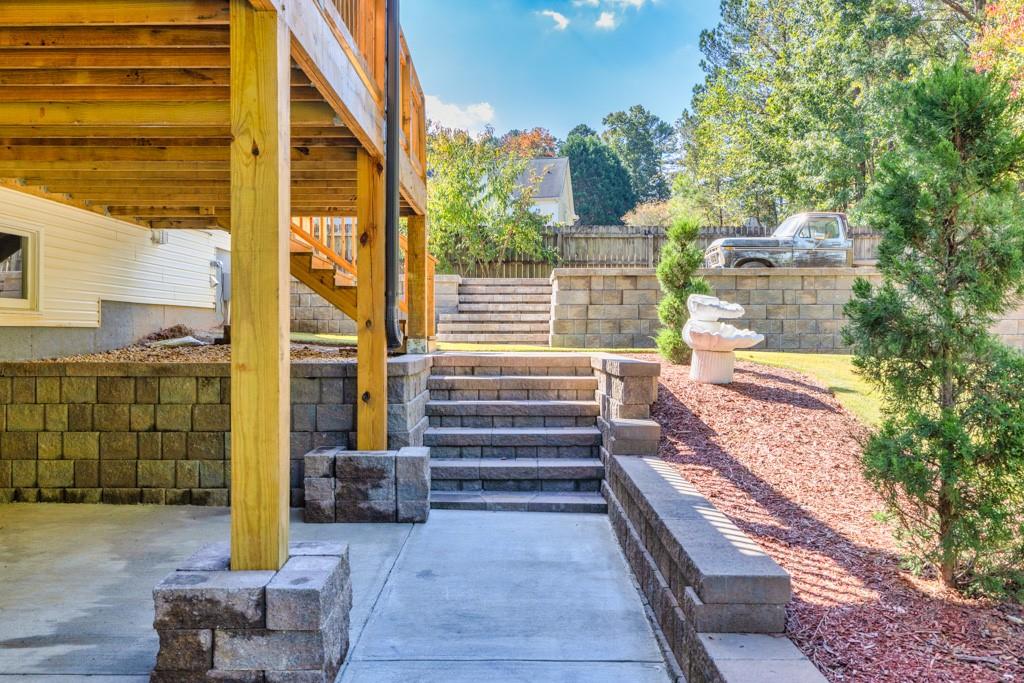 530 Cluster Court
