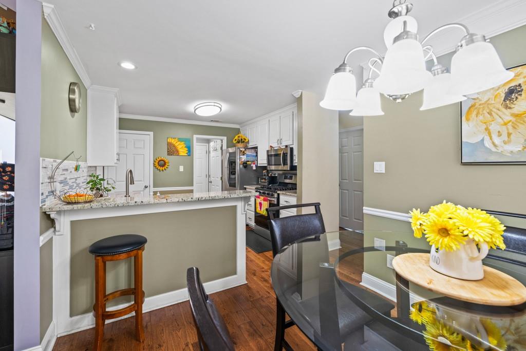 530 Cluster Court