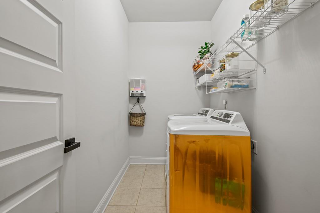 2346 Persimmon Chase