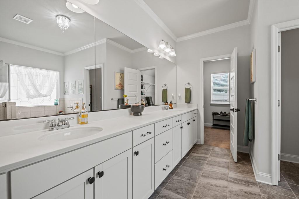 2346 Persimmon Chase