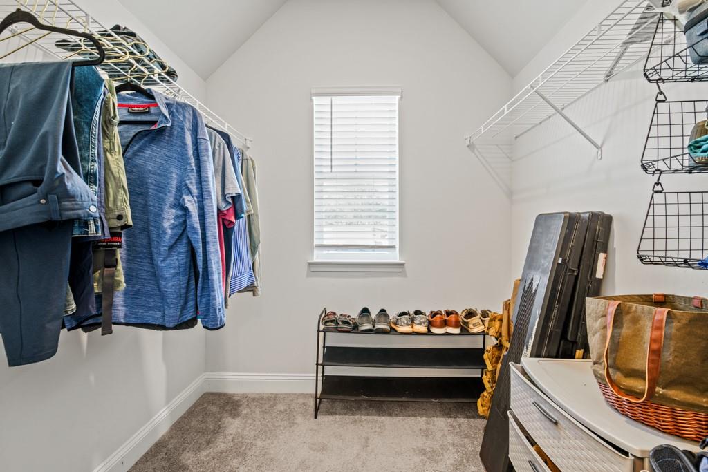 2346 Persimmon Chase