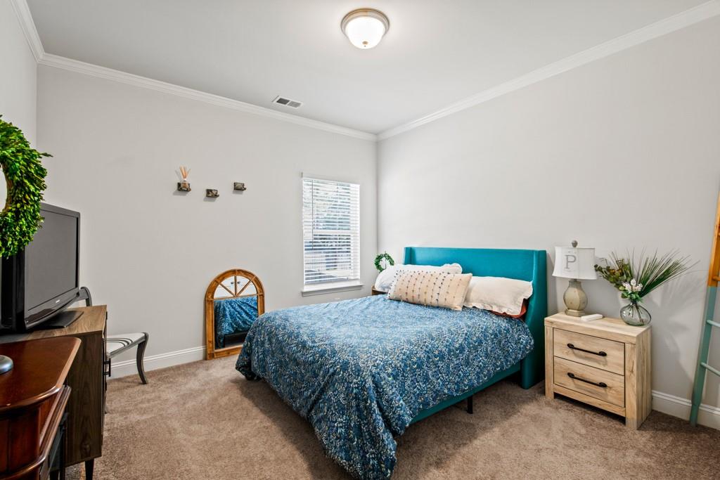 2346 Persimmon Chase