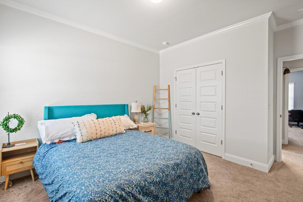 2346 Persimmon Chase