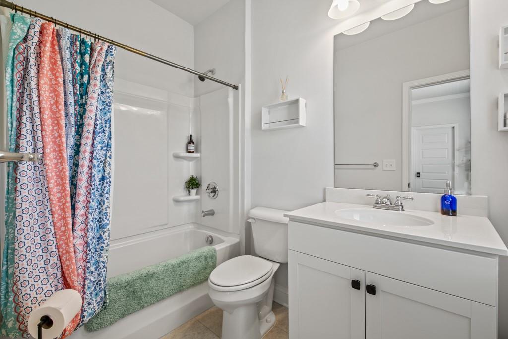 2346 Persimmon Chase