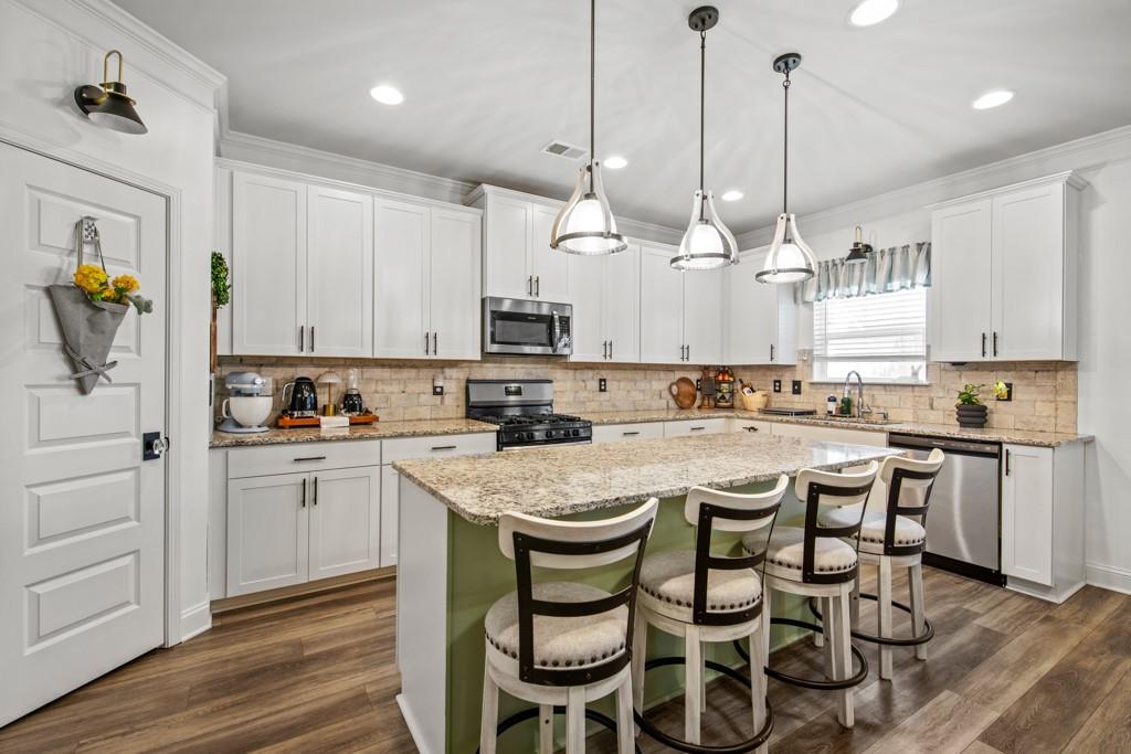 2346 Persimmon Chase