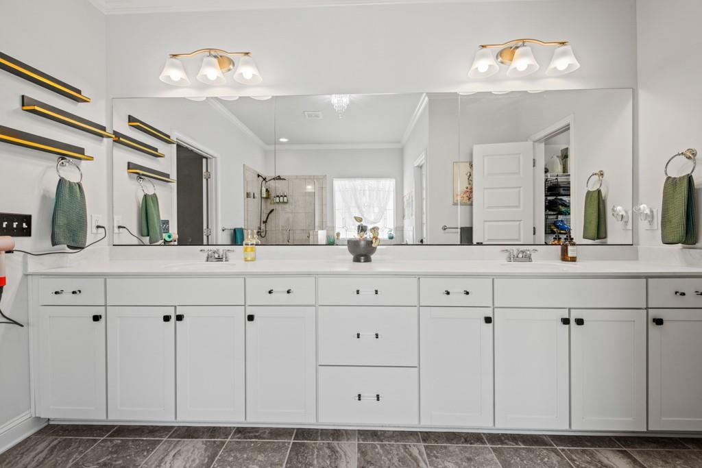 2346 Persimmon Chase