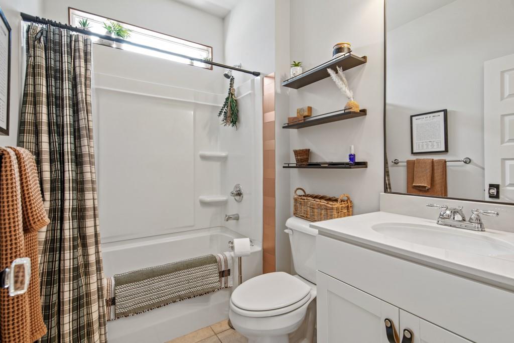 2346 Persimmon Chase