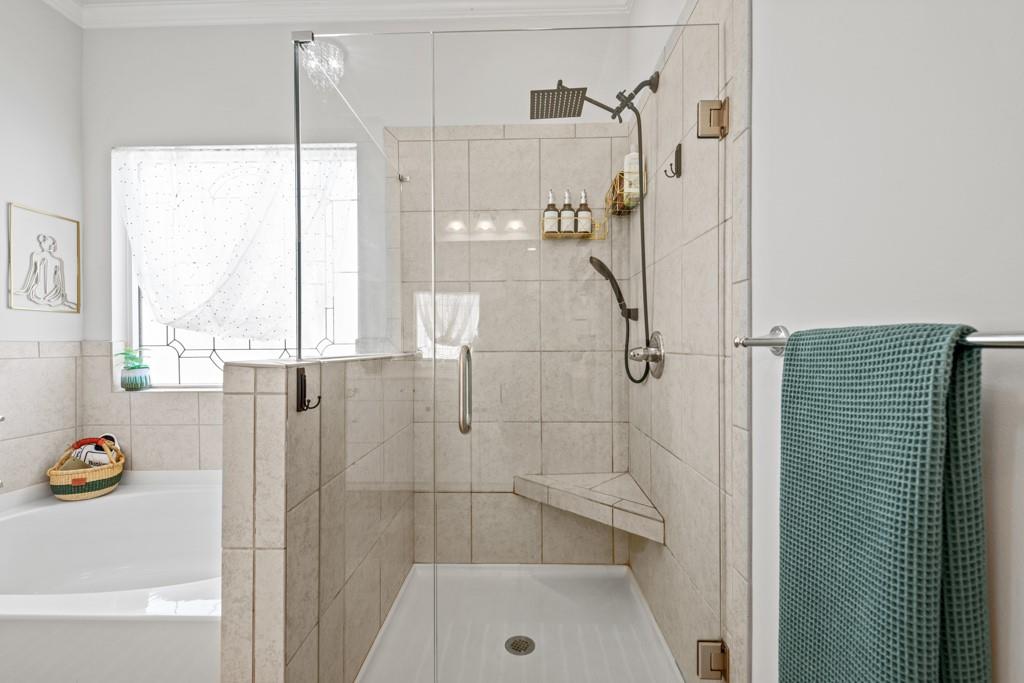 2346 Persimmon Chase