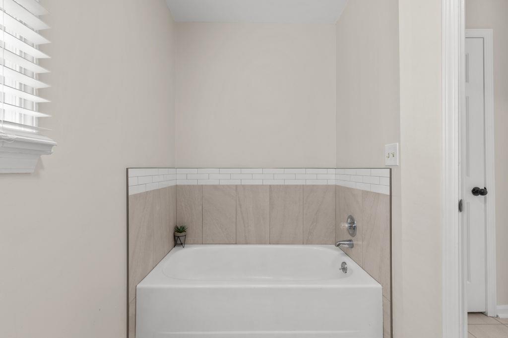 2611 Rock Point Lane