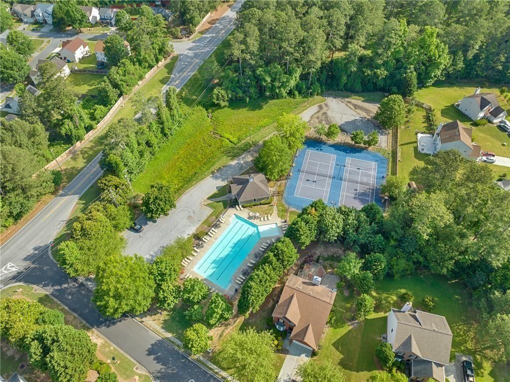 1220 Skipping Rock Lane SW