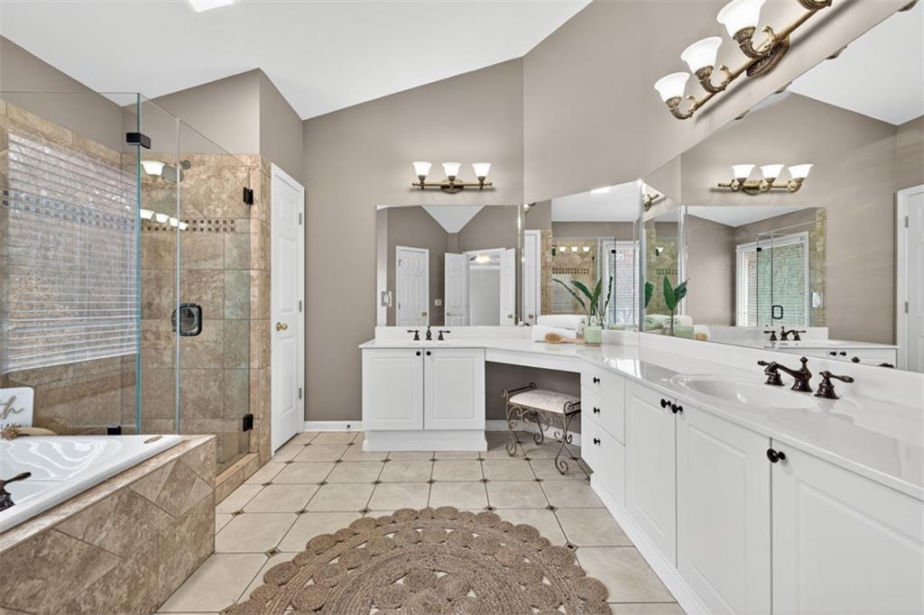 6479 Mobilis Court