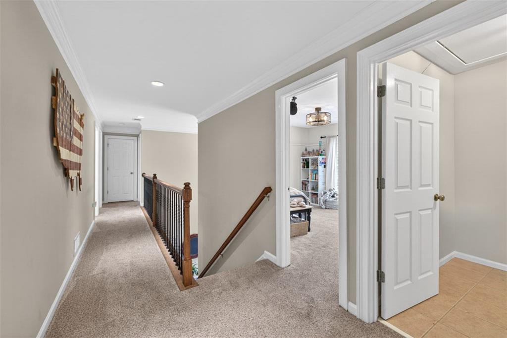 1580 Lakeland Drive