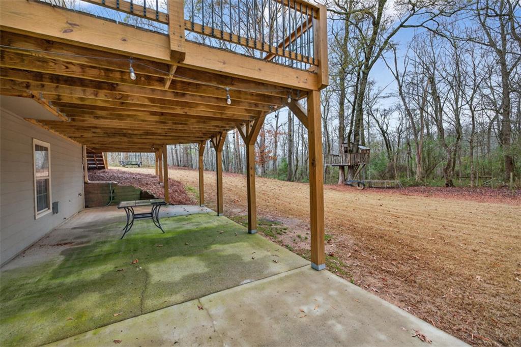 1580 Lakeland Drive