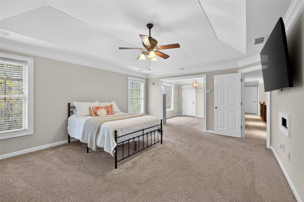1580 Lakeland Drive