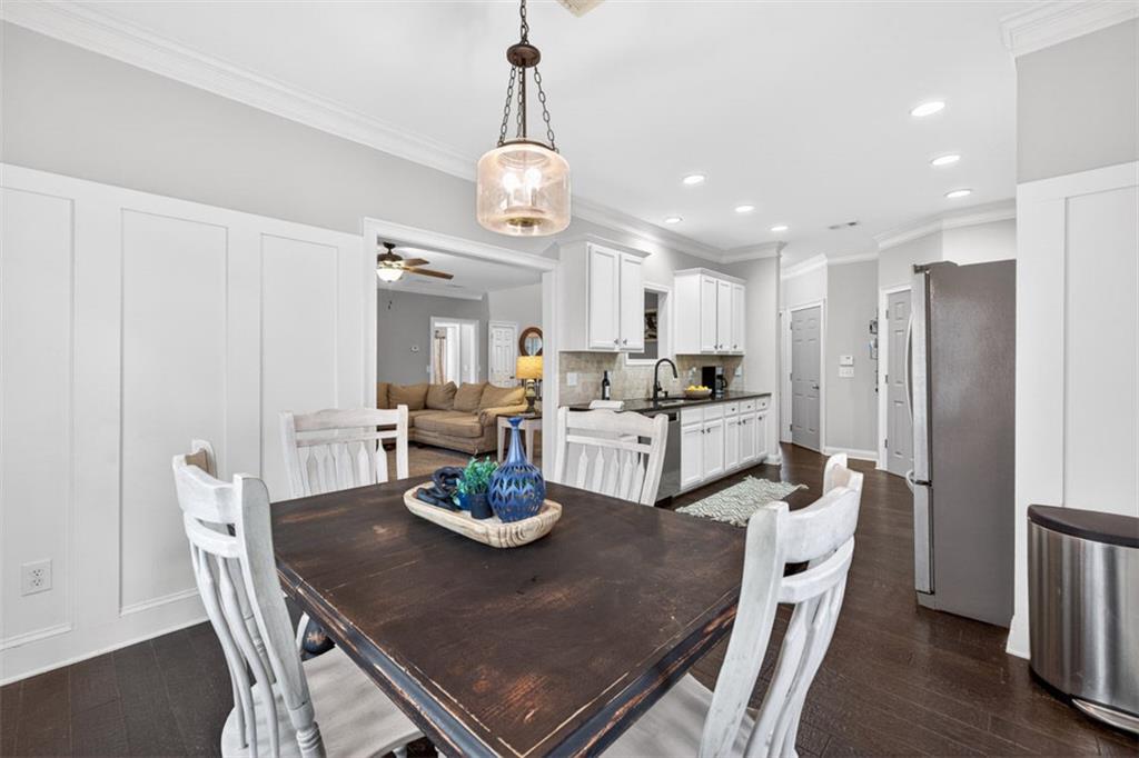 1580 Lakeland Drive