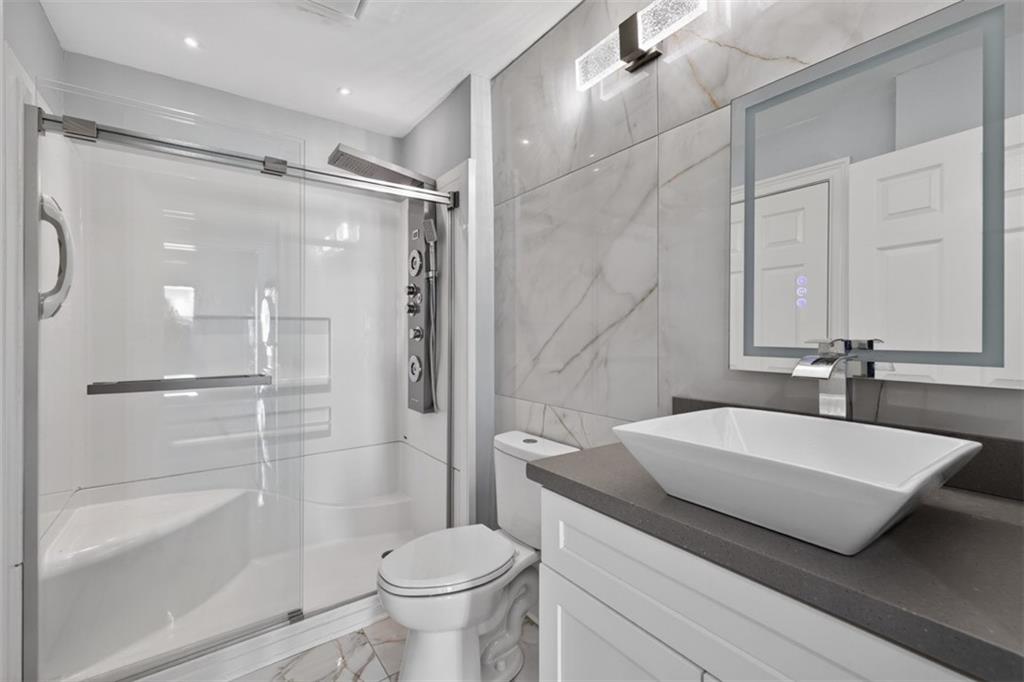 1075 Peachtree Walk NE Unit A512