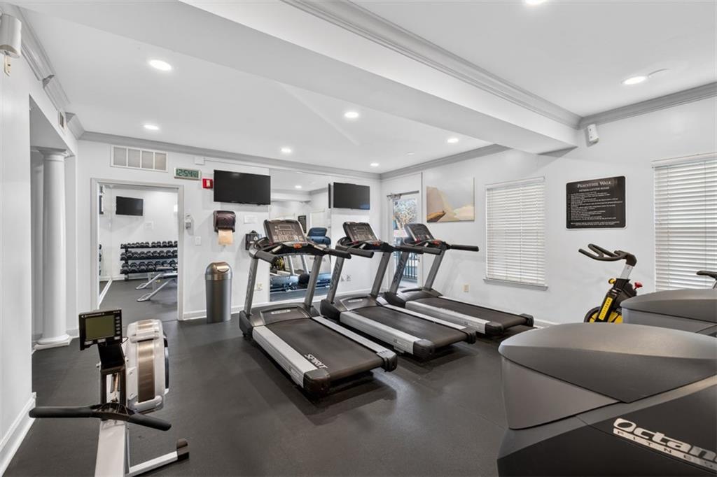 1075 Peachtree Walk NE Unit A512