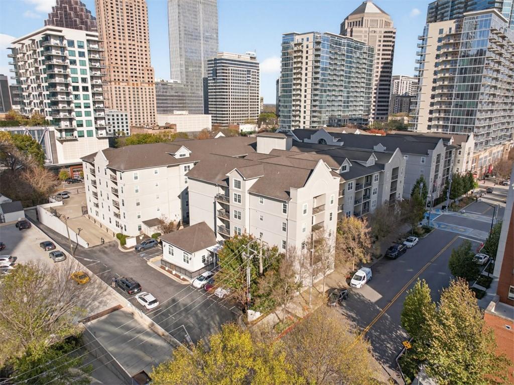 1075 Peachtree Walk NE Unit A512