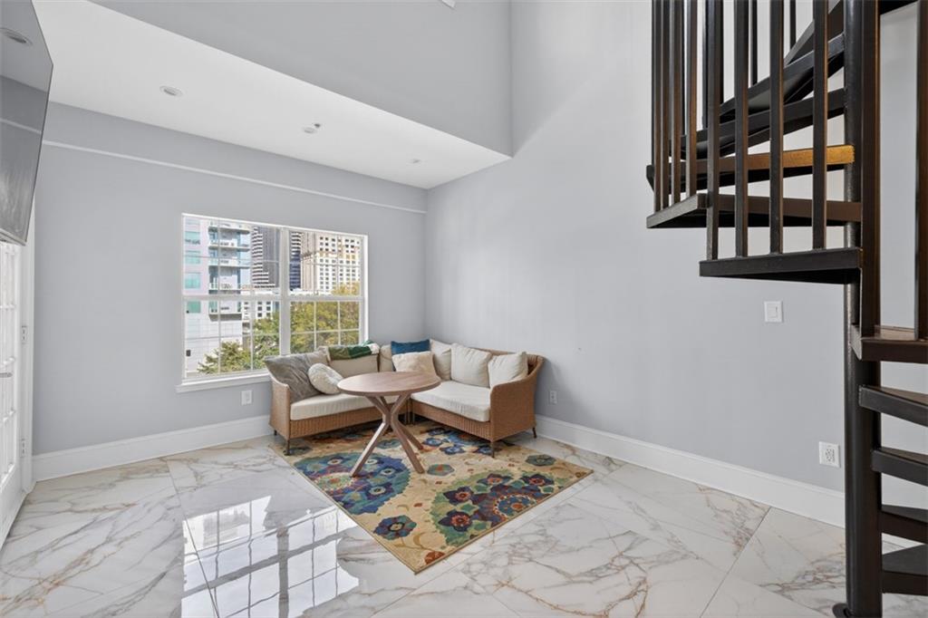 1075 Peachtree Walk NE Unit A512