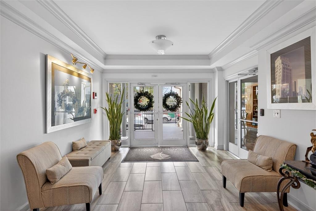 1075 Peachtree Walk NE Unit A512