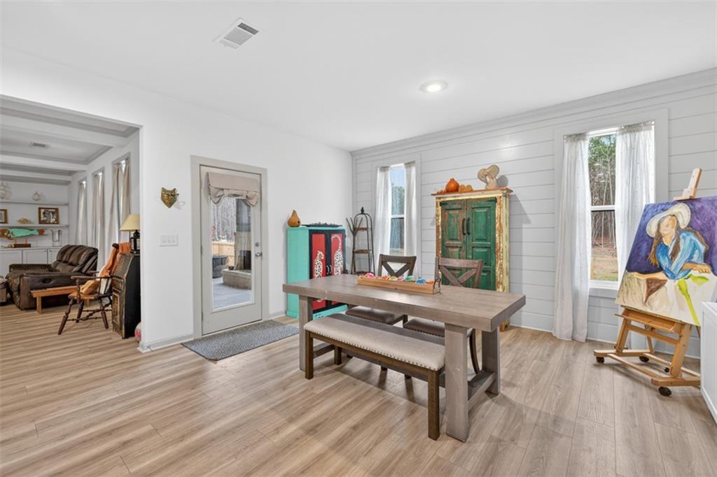 311 Rockwell Church Road NW