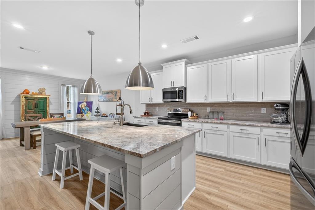 311 Rockwell Church Road NW