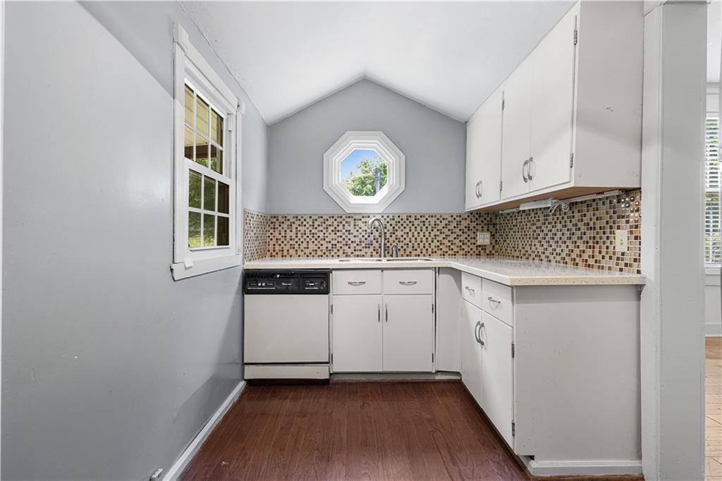 201 Polk Avenue