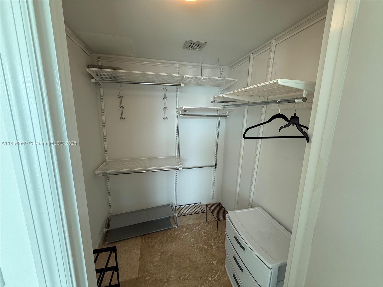 55 SE 6th St # 3600