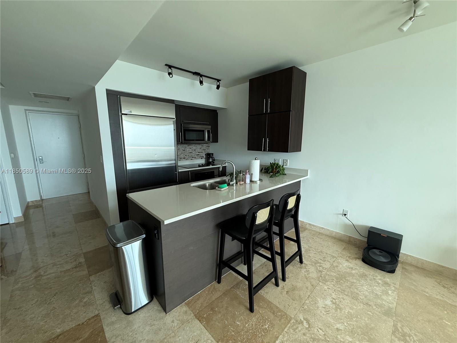 55 SE 6th St # 3600