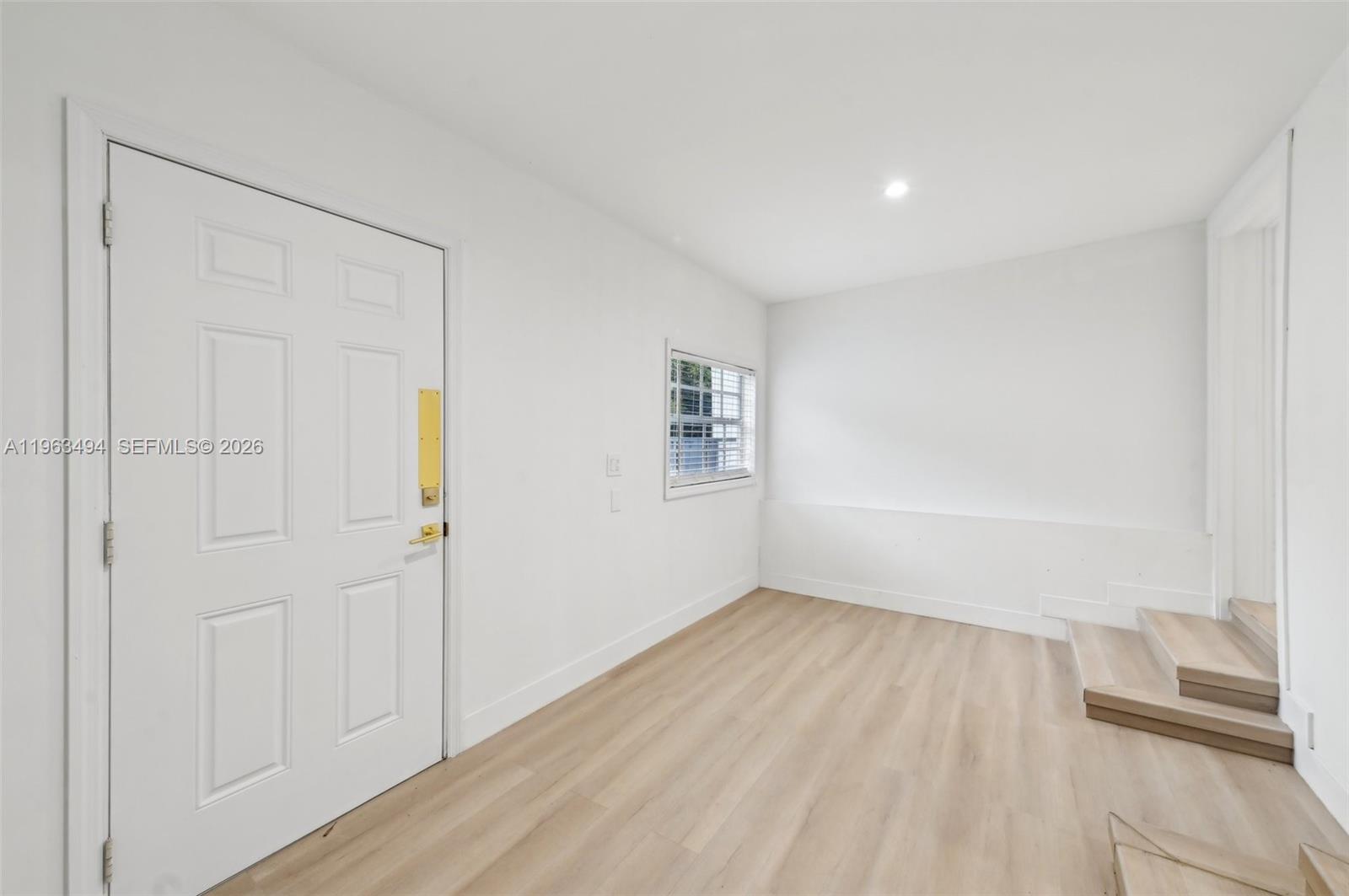 299 S Biscayne River Dr