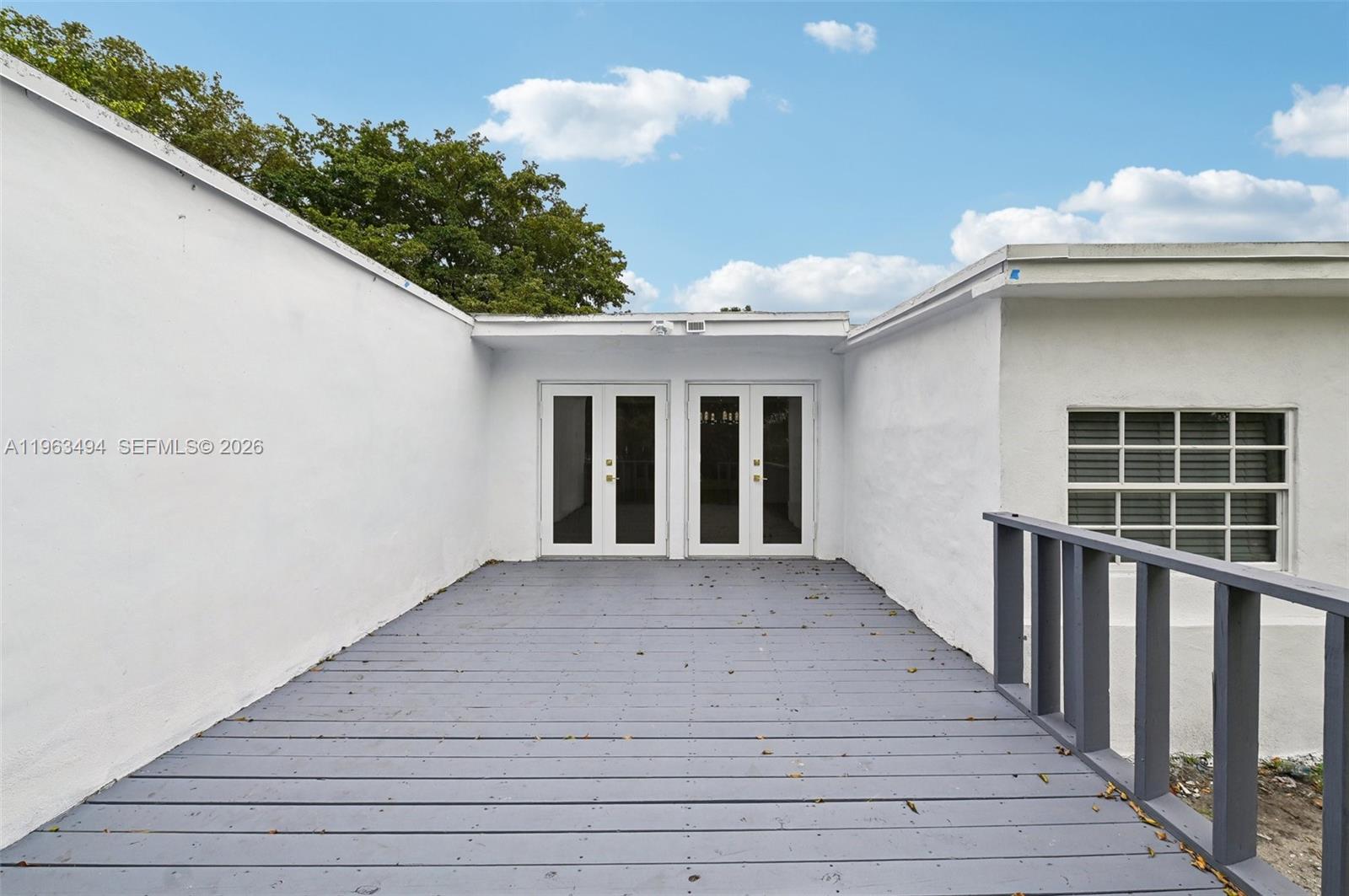 299 S Biscayne River Dr