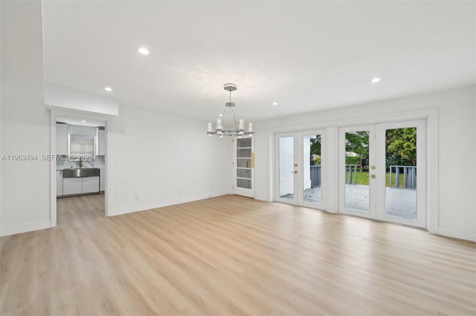 299 S Biscayne River Dr