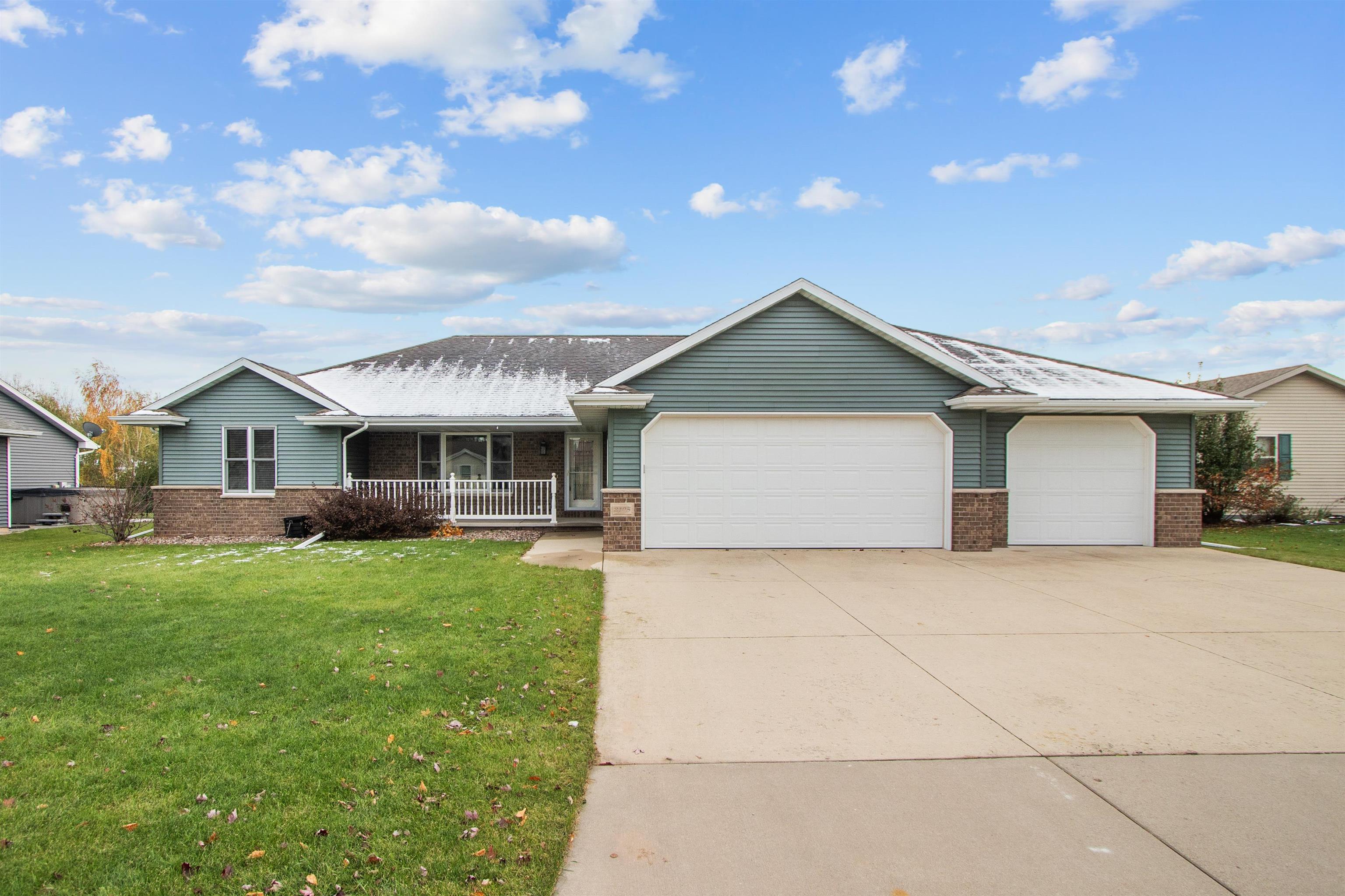 2105 GRASSY PLAINS Drive
