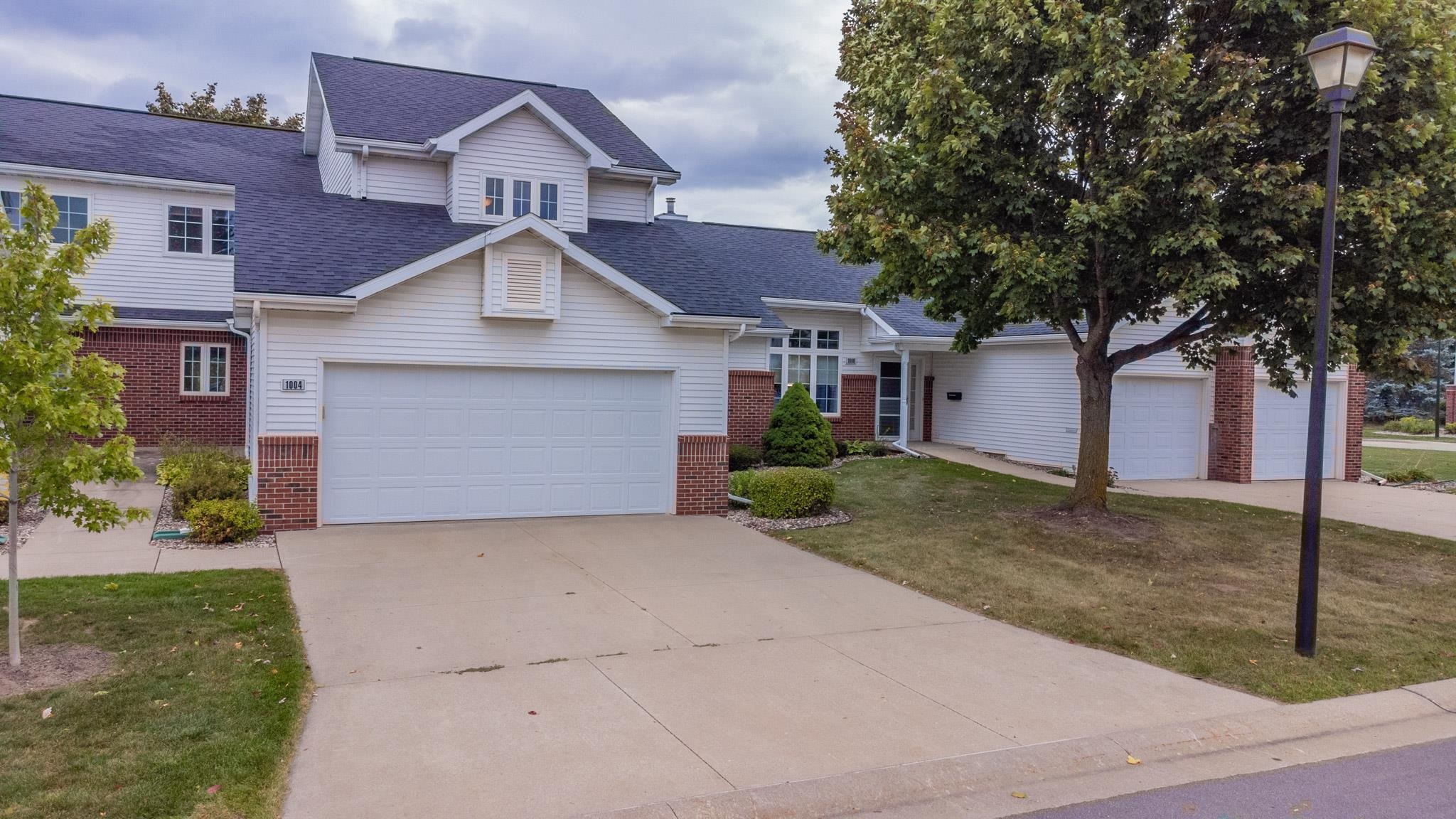 1004 W BENT OAK Lane Unit: 83