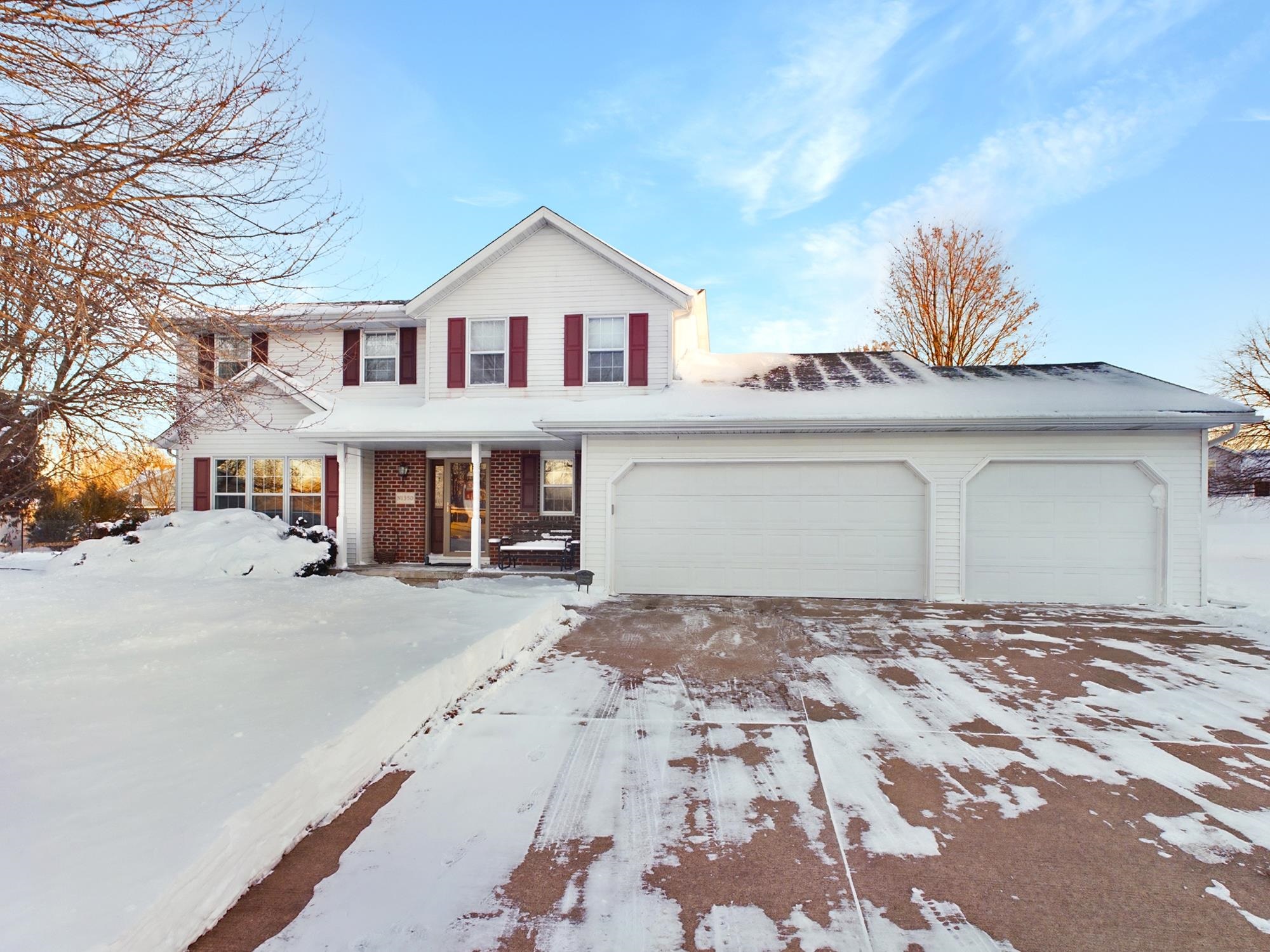 N1350 TUCKAWAY Court