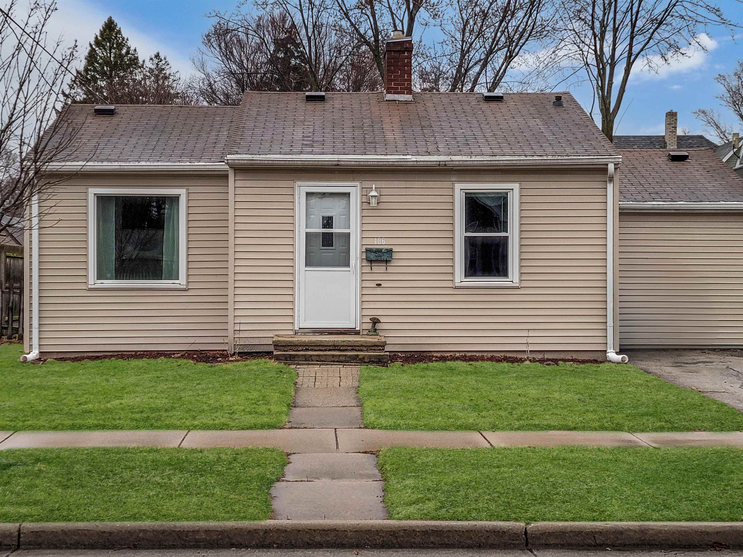 406 W BREWSTER Street