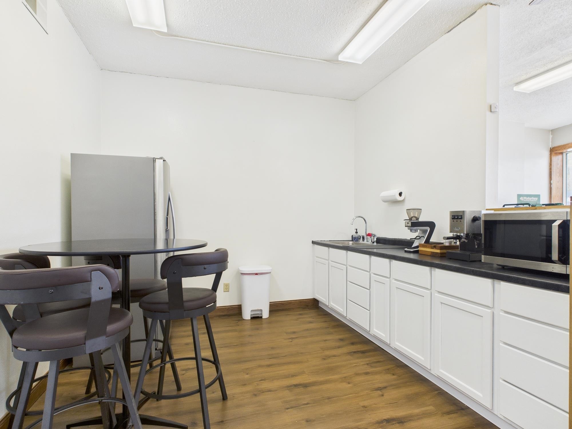 415 W WISCONSIN Avenue