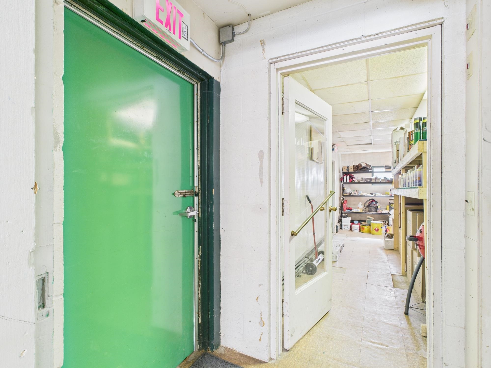 415 W WISCONSIN Avenue