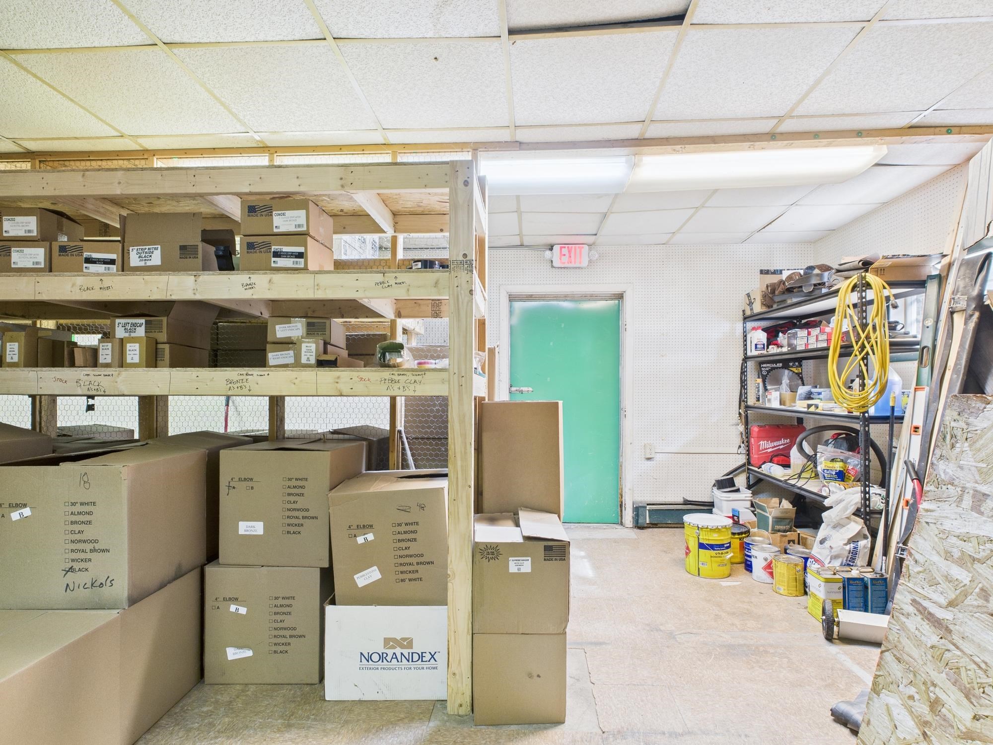 415 W WISCONSIN Avenue