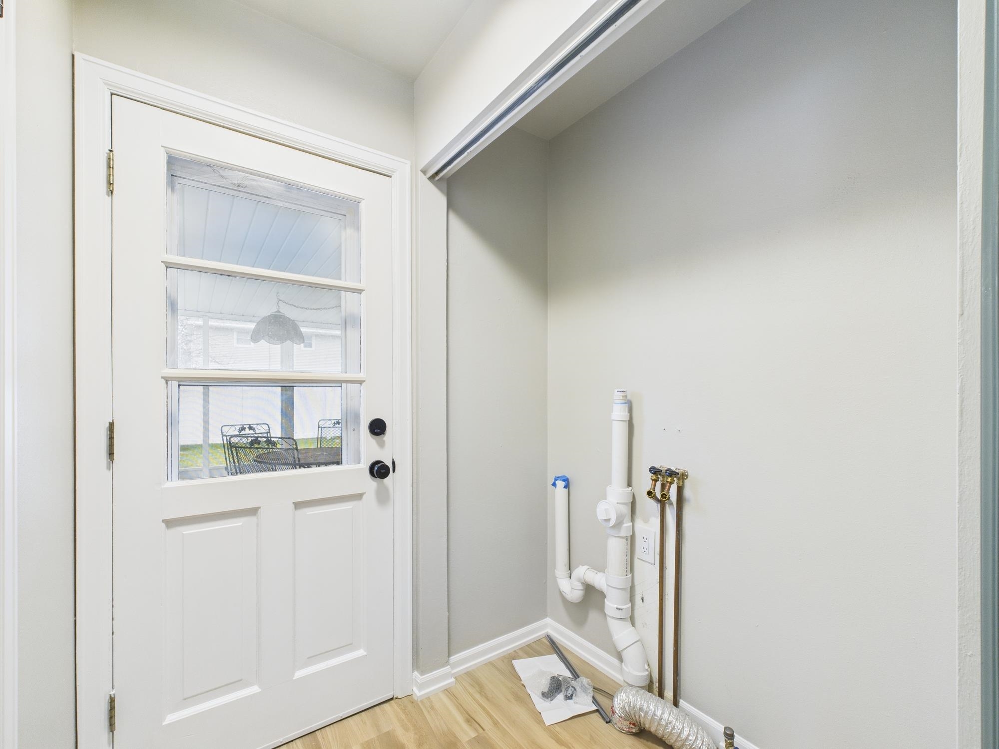 1316 MONTCLAIRE Court