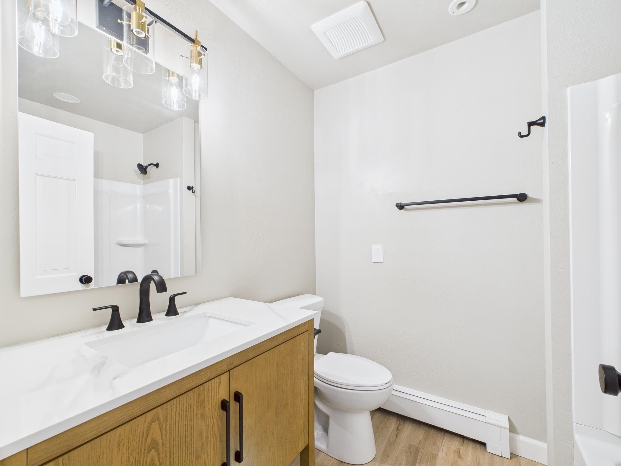 1316 MONTCLAIRE Court