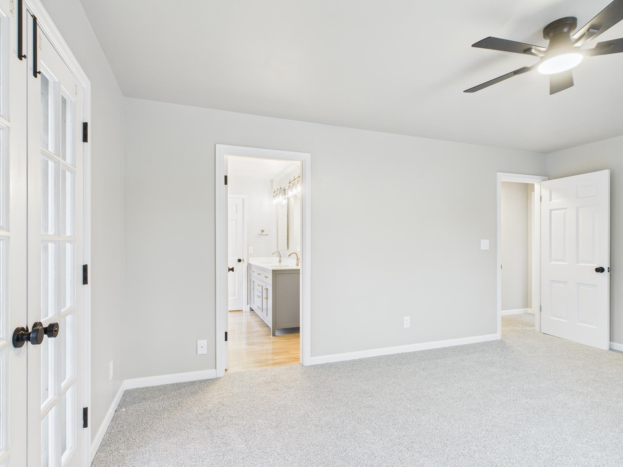 1316 MONTCLAIRE Court