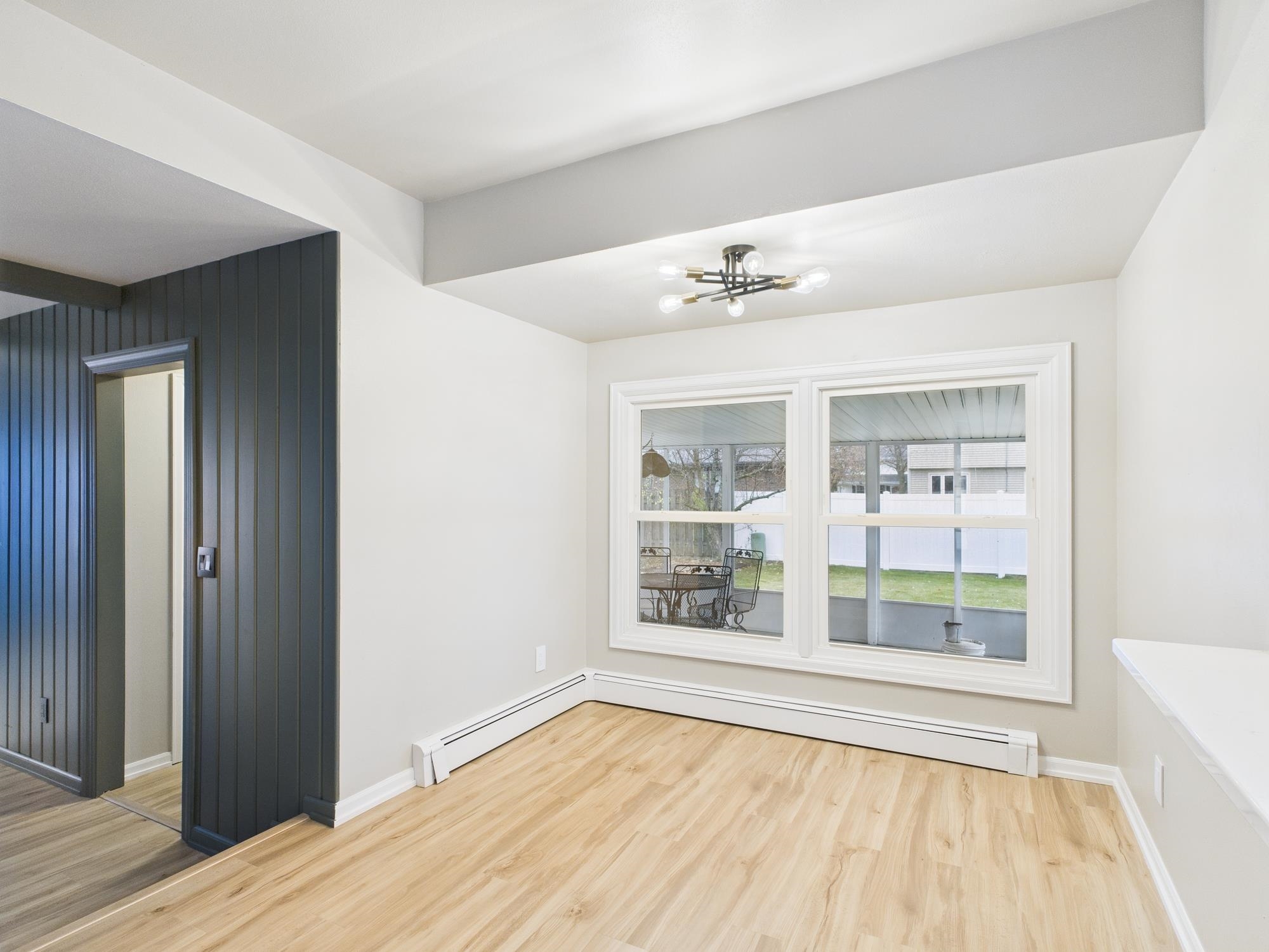 1316 MONTCLAIRE Court