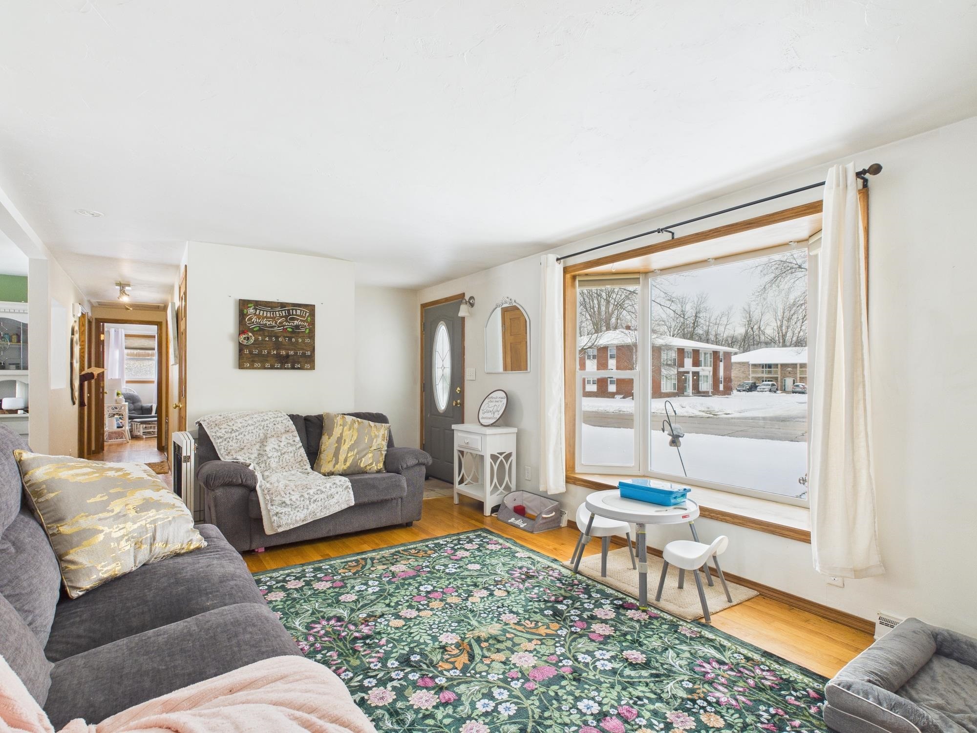 1205 S TAYLOR Street