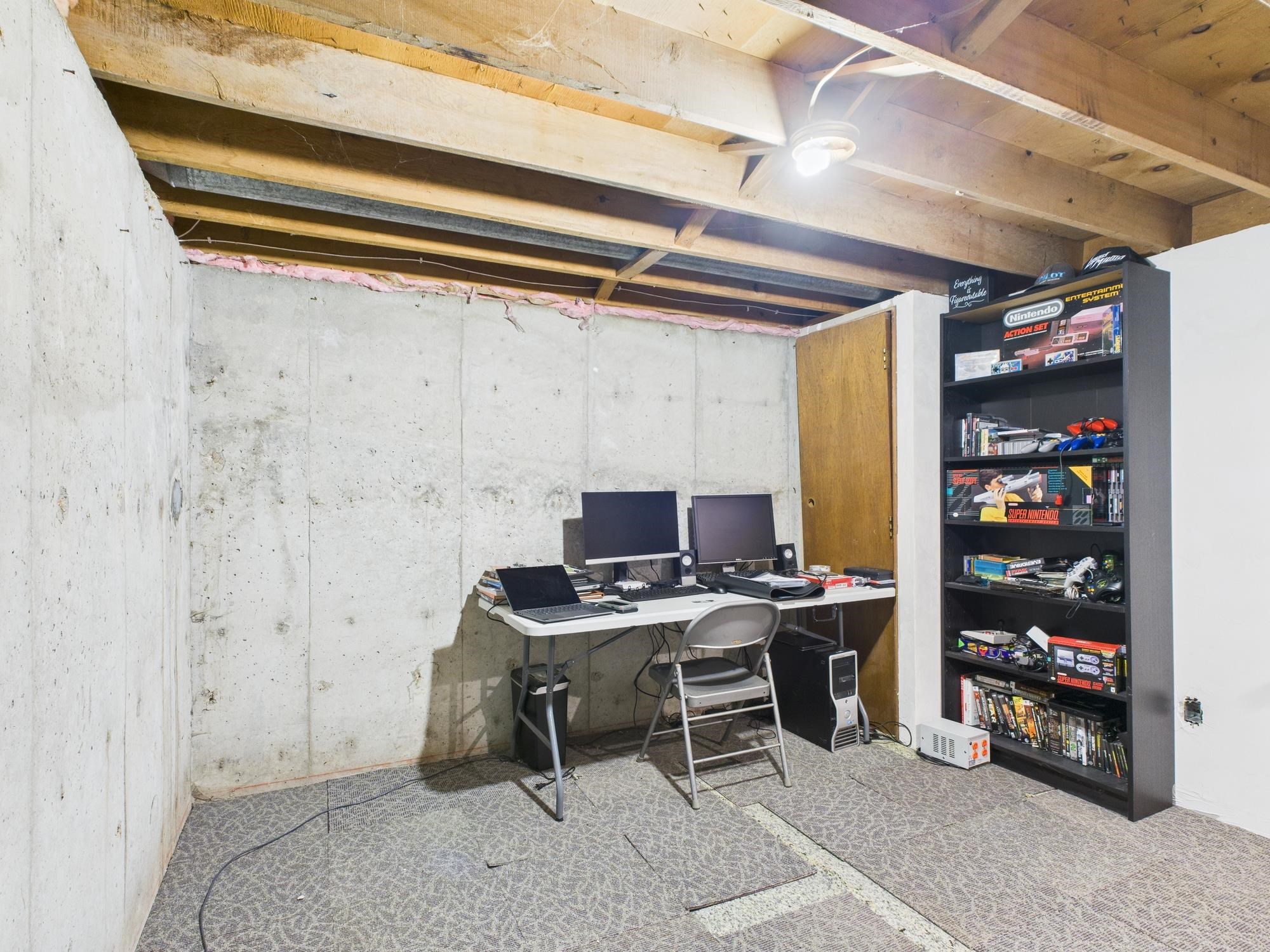 1205 S TAYLOR Street