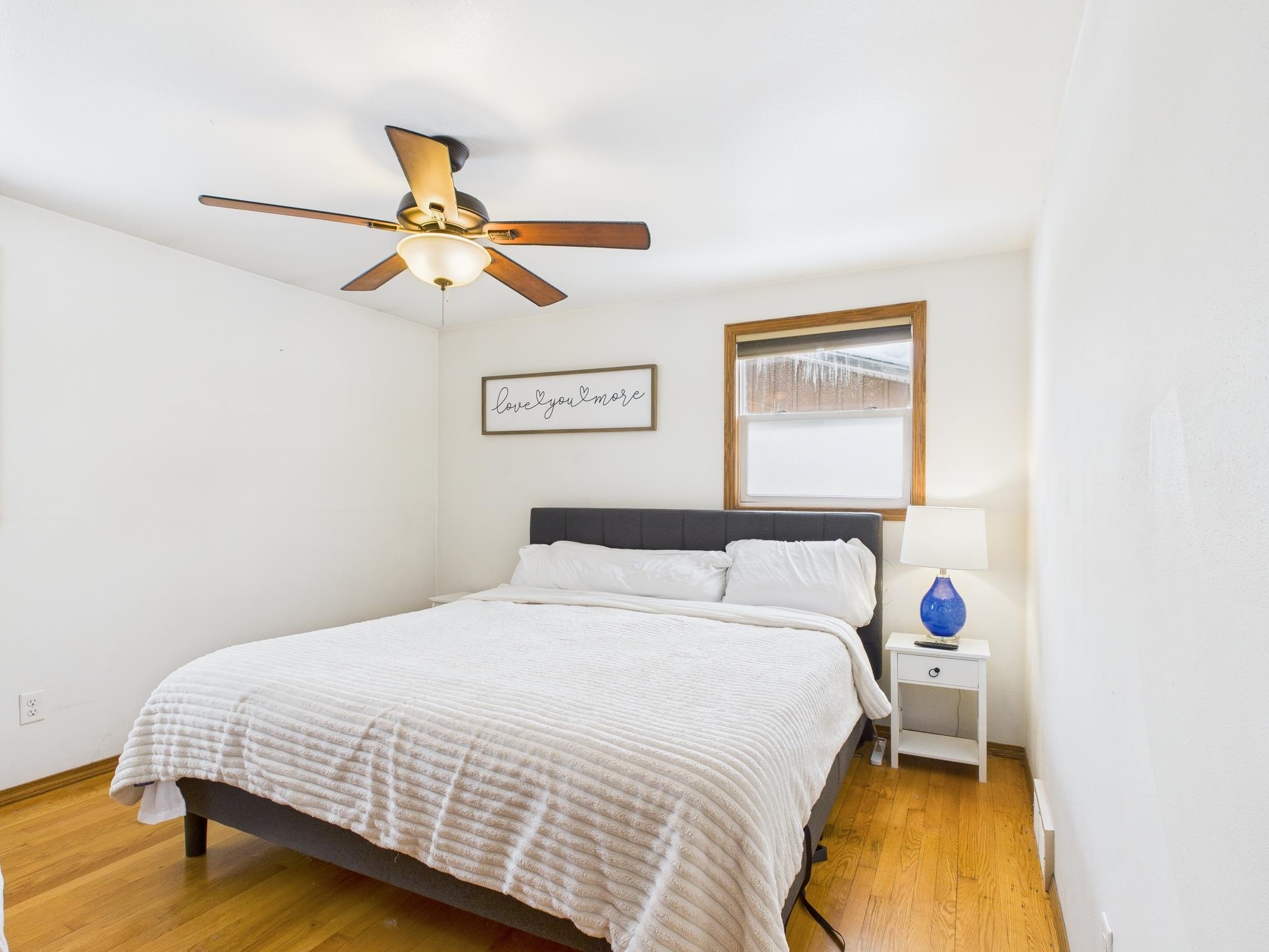 1205 S TAYLOR Street