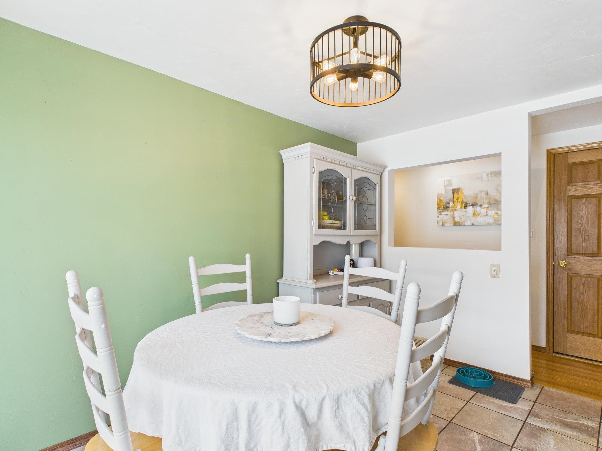 1205 S TAYLOR Street