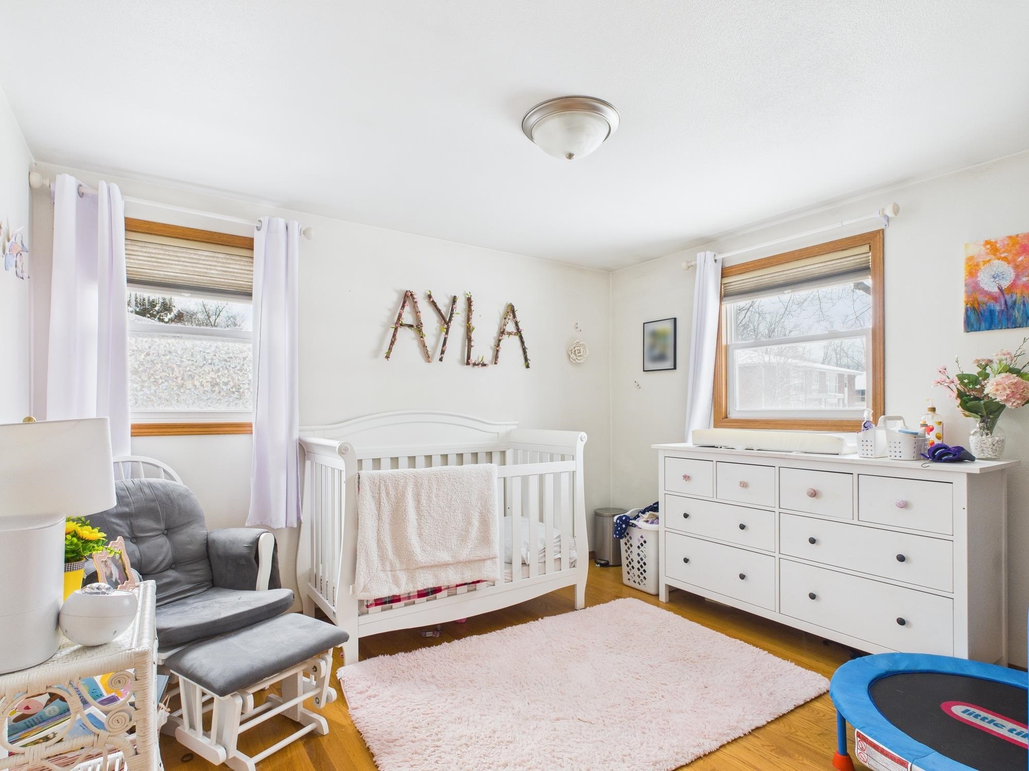 1205 S TAYLOR Street